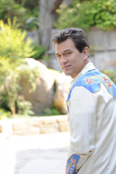 Chris Isaak