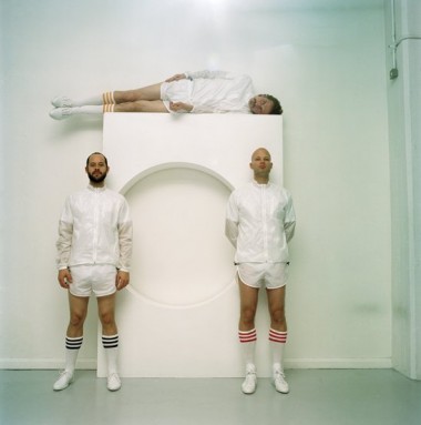 WhoMadeWho