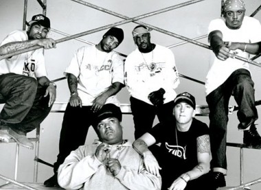 D12